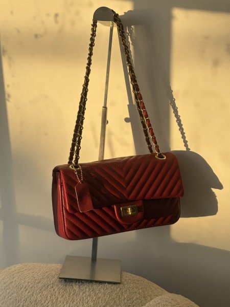 حقيبة شبيه شانيل حجم القاعدة 25 سم