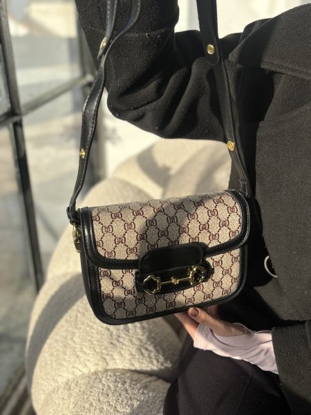 حقيبة شبيه جوتشي