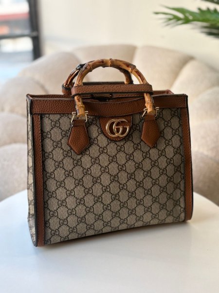 حقيبة جوتشي اليد  يد البامبو