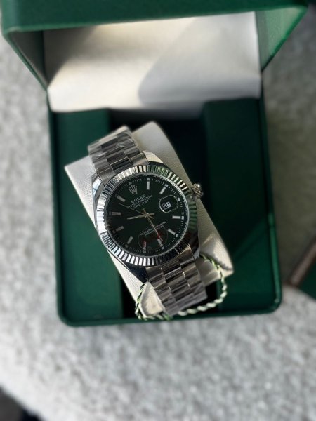 ساعة رولكس رجالي ارضية اخضر الهاردوير سلفر