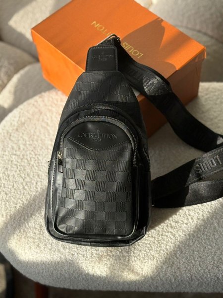 باوتش برادا لون اسود  غير شامل بوكس