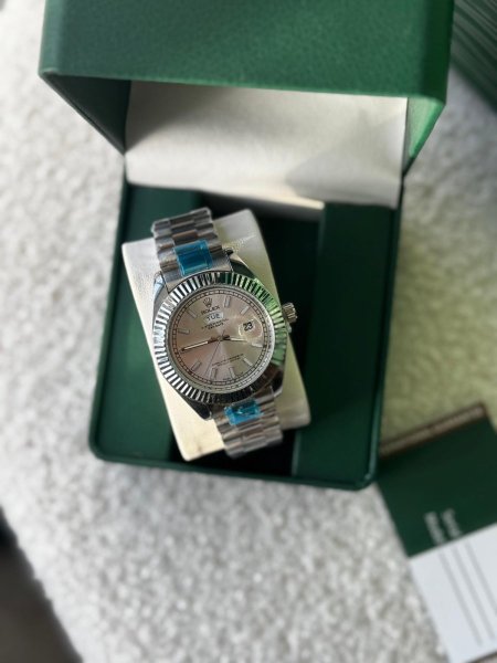 ساعة رولكس رجالي ارضية أبيض الهاردوير سلفر