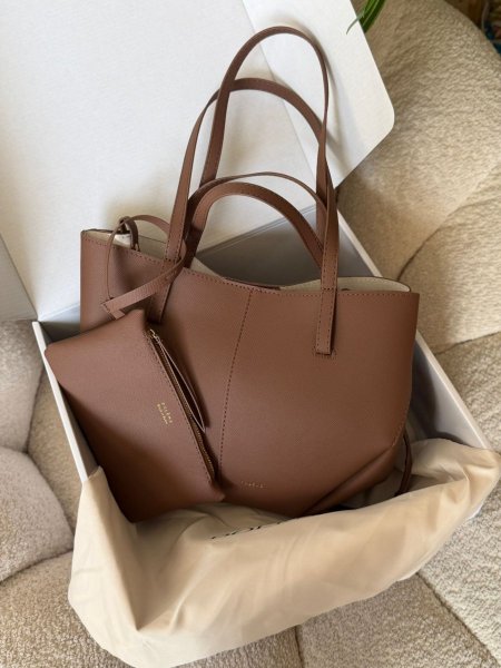 حقيبة بولين لون كراميل