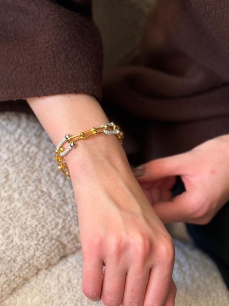 اسواره تيفاني محجر لون ذهبي مكفوله اللون