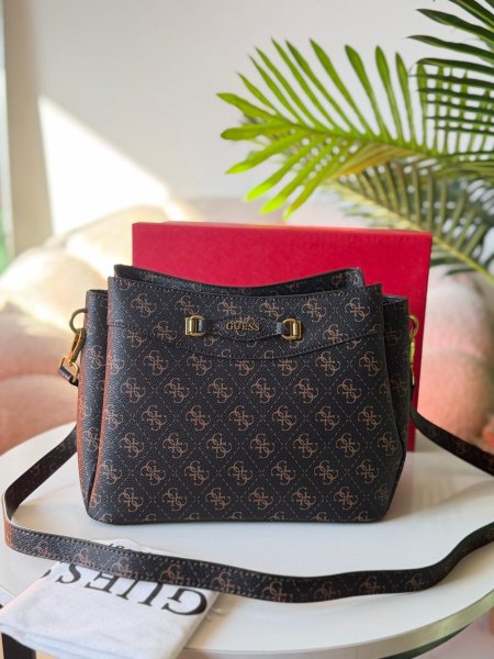 حقيبة جيس لون بني محروق