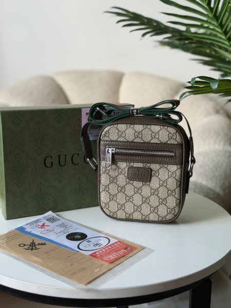 حقيبه جوتشي رجاليه