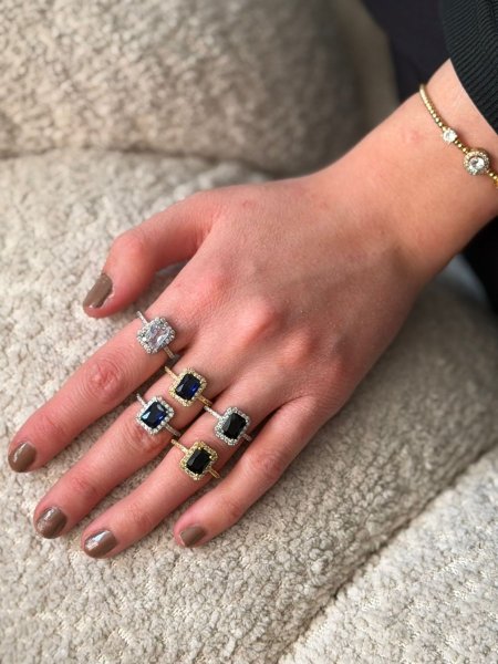 خواتم الالماس مكفوله اللون