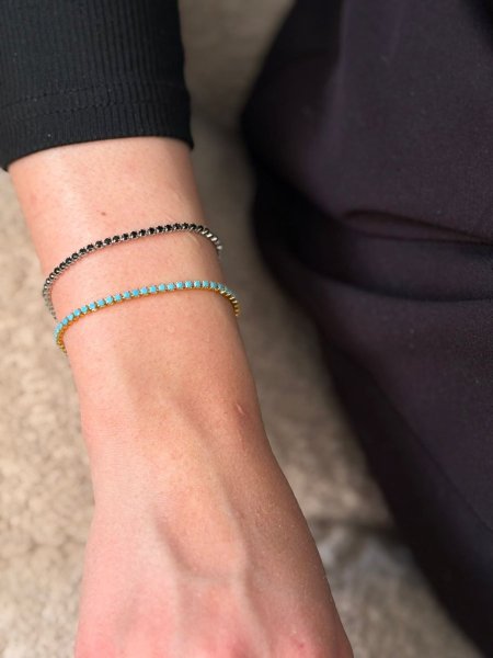 اسواره التنس مكفوله اللون