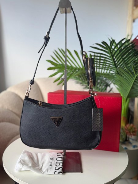 حقيبة جيس شامل جزدان