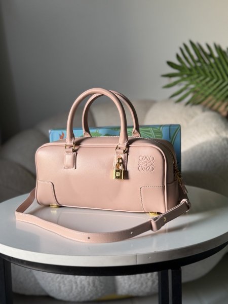 حقيبة لوي لون زهر بارد