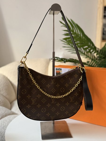 حقيبة لويس فيتون