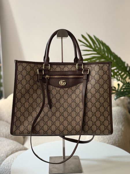 حقيبةً جوتشي حجم كبير حجم القاعدة 36 سم