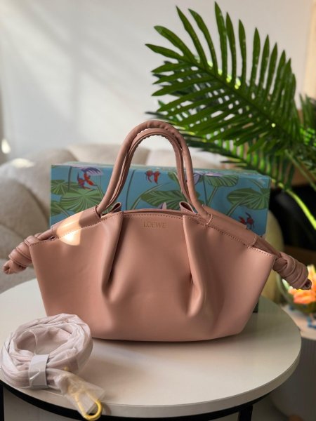 حقيبة لوي لون زهر بارد