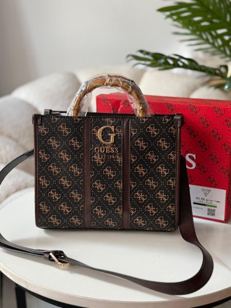 حقيبه جيس لون بني محروق عاليه الجوده