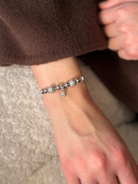 اسواره لون سلفر مكفوله اللون