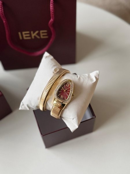 ساعة بولجري لفة وحدة ارضية برغندي الهاردوير ذهبي  اللون مكفول  مختومة