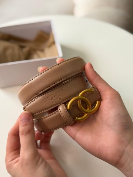 قشاط شانيل  لون بيج. ماستر كواليتي