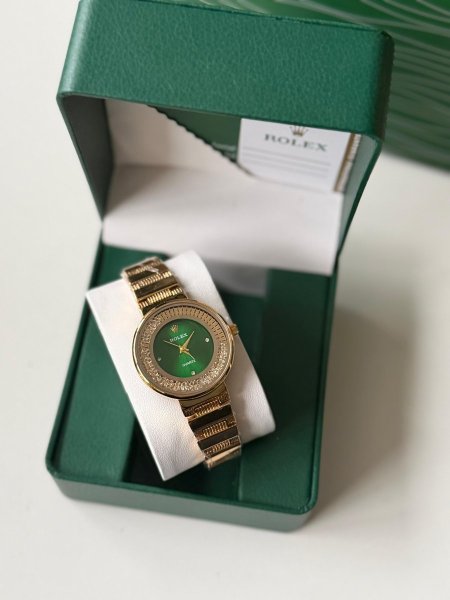 ساعة روليكس ارضية اخضر