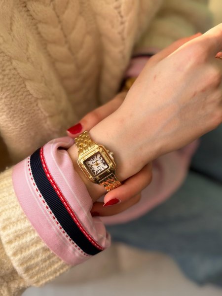 ساعة شبيه كارتير ارضية ابيض الهاردوير ذهبي بالكامل اللون مكفول