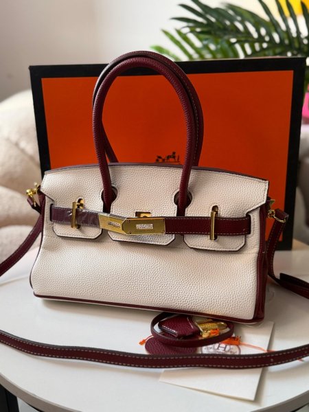 حقيبة ايرميز لون برغندي وابيض