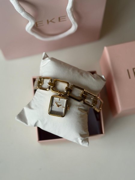 ساعة ايكي هاردوير ذهبي ارضية بيضة  السعر ٨٠