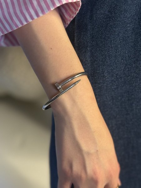 اسوارة مسمار فضي