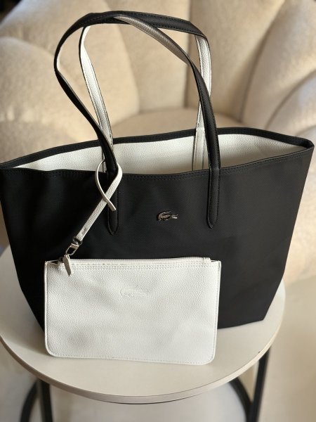 حقيبة لاكوست دبل فيس لون اسود وابيض