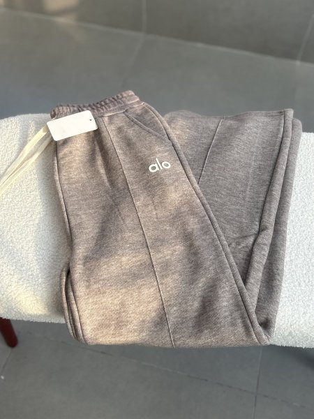 بنطلون الو ون سايز مبطن لون سكني