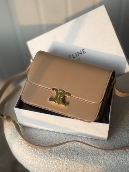 حقيبة سيلين بيج حجم وسط