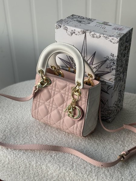 حقيبة ليدي ديور حجم ميني