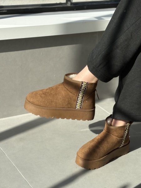 اچز لون بني محروق ثقيل جداً