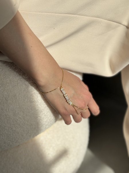 خلخال يد مكفول اللون